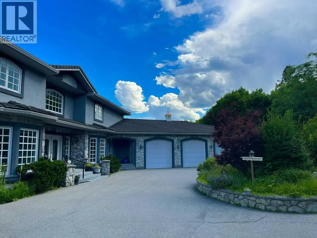 317 Hyslop Drive, Penticton
